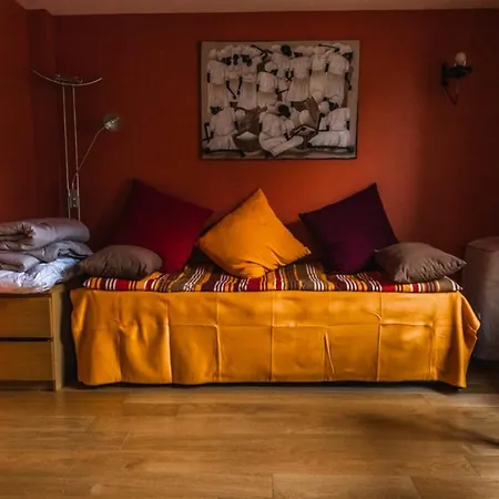 아파트 Large Flat Near Paris *